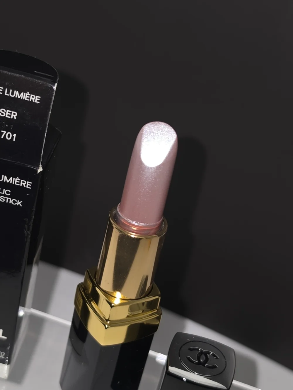 SUPER RARE VINTAGE CHANEL Rouge Lumière Metallic Creme Lipstick - 